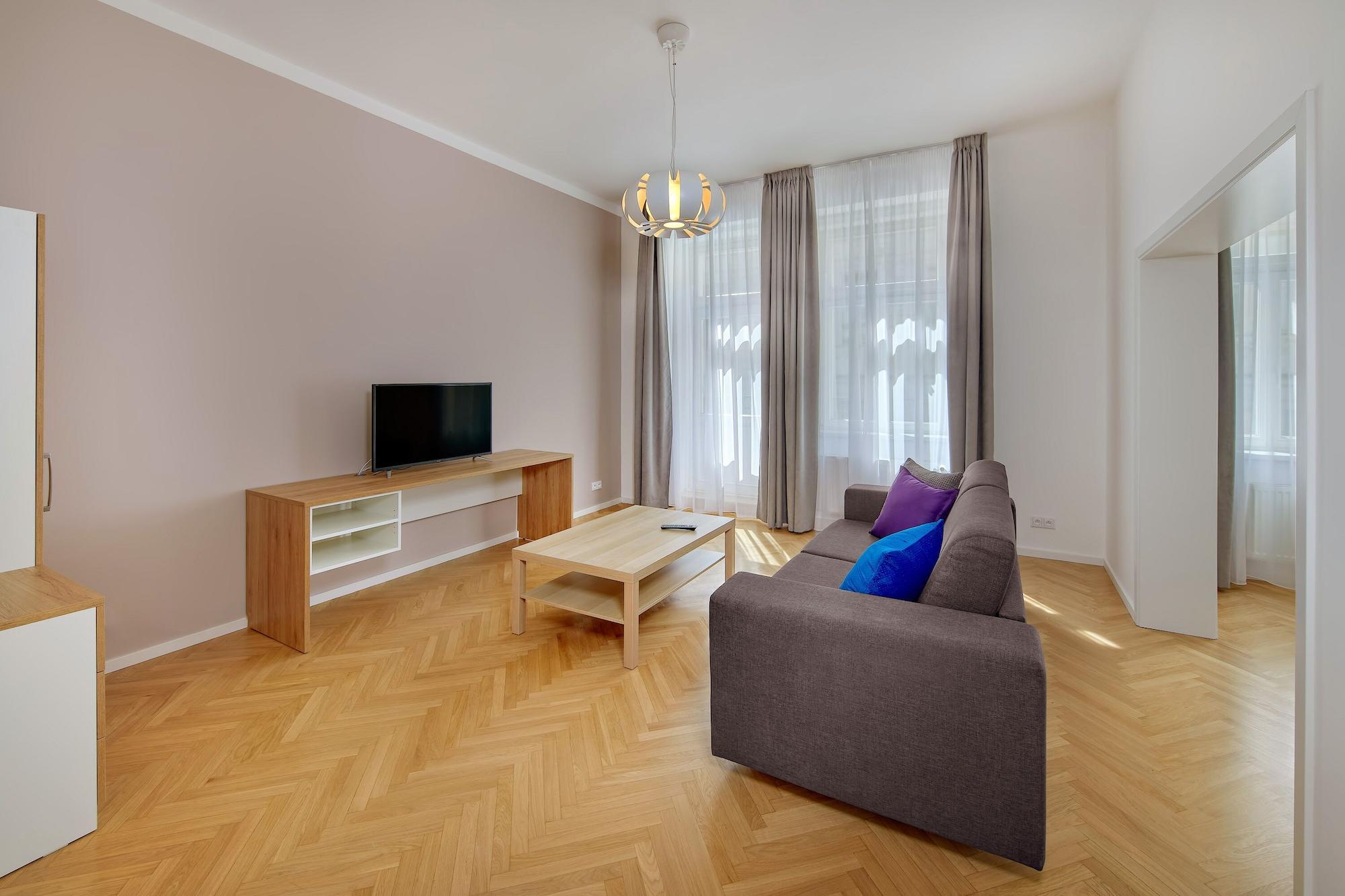 Downtown Suites Kodanska Praga Exterior foto