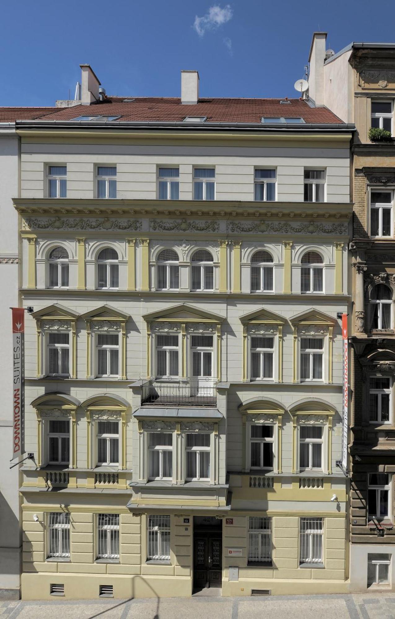 Downtown Suites Kodanska Praga Exterior foto