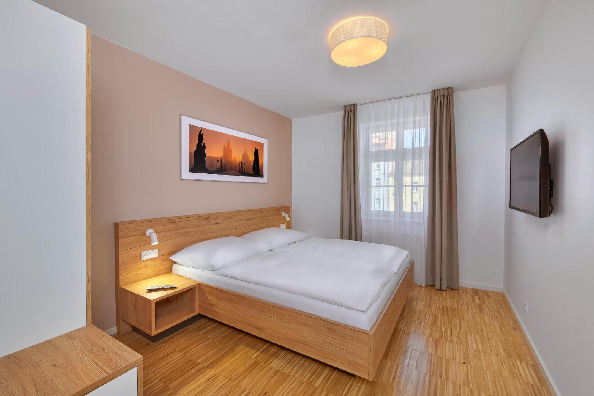 Downtown Suites Kodanska Praga Exterior foto